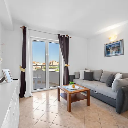 Aparthotel Baron - Adriatic Sea View *