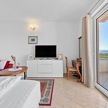 Aparthotel Baron - Adriatic Sea View Sibenik