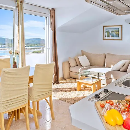 Baron - Adriatic Sea View Sibenik