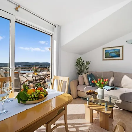 Aparthotel Baron - Adriatic Sea View *