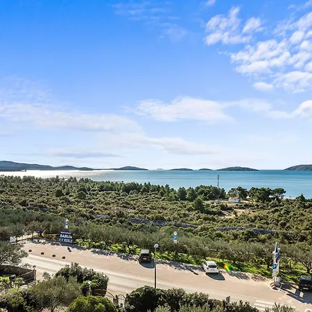 Aparthotel Baron - Adriatic Sea View *